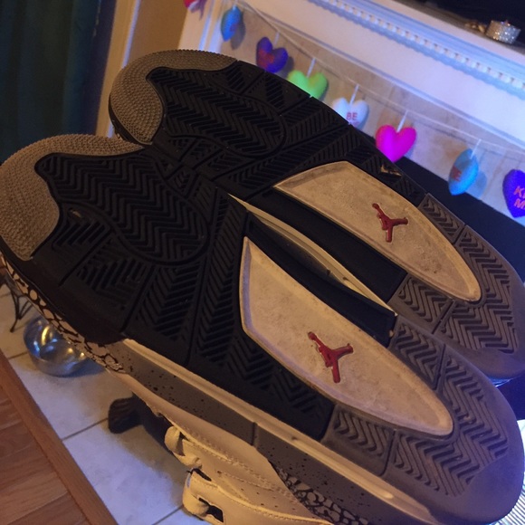 Son of Mars Jordan’s - Picture 7 of 8